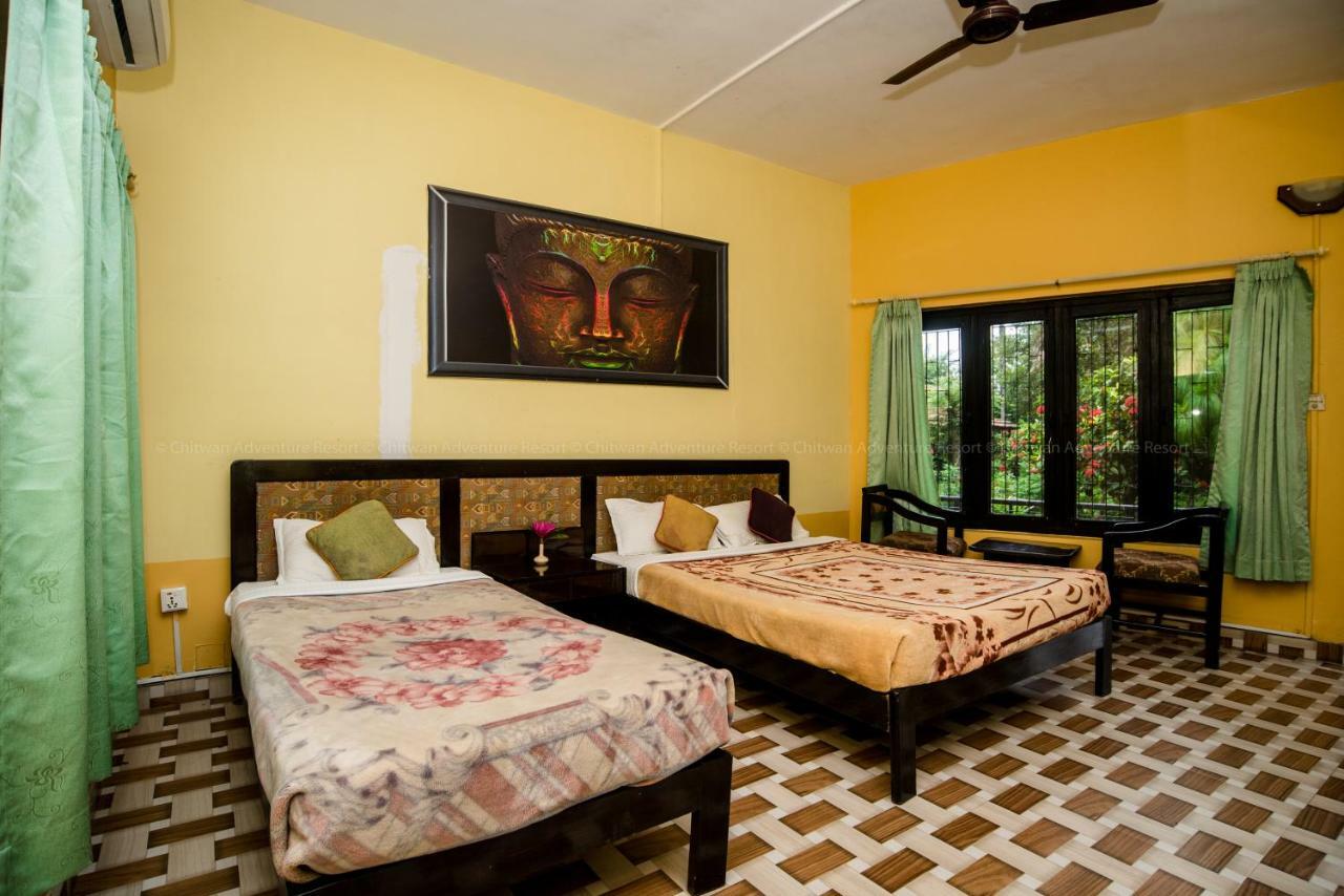 Chitwan Adventure Resort Sauraha Εξωτερικό φωτογραφία
